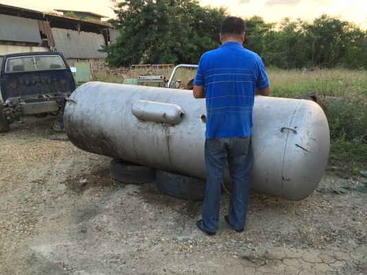 Sell>> ถังพักลม แรงดันสูง 2000 Lite. ถังหนา สภาพสวย ไม่มีผุ พร้อมใช้งาน!!