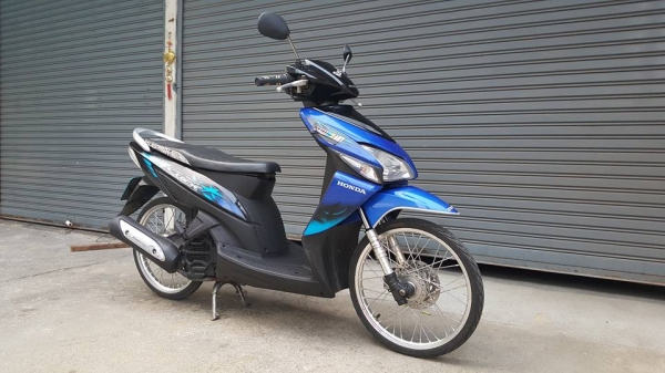 ขออนุญาติขาย HONDA CLICK 110 COMBI BRAKE สตาร์ทมือ 9,900