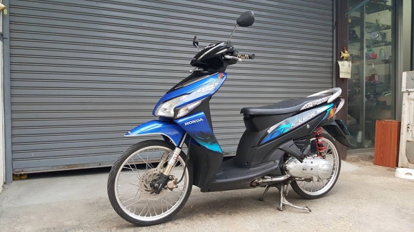 ขออนุญาติขาย HONDA CLICK 110 COMBI BRAKE สตาร์ทมือ 9,900