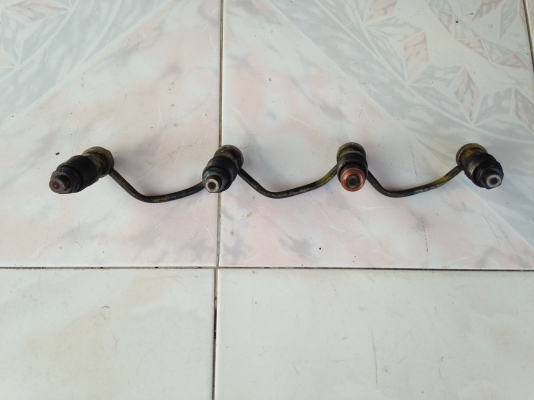 ขายหัวฉีดเครื่อง 4JG2 3100cc ราคา3000 ขายหัวฉีดเครื่อง 4JG2 3100cc ราคา3000