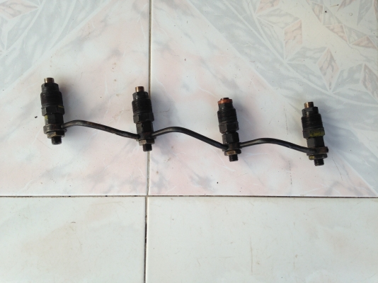 ขายหัวฉีดเครื่อง 4JG2 3100cc ราคา3000 ขายหัวฉีดเครื่อง 4JG2 3100cc ราคา3000