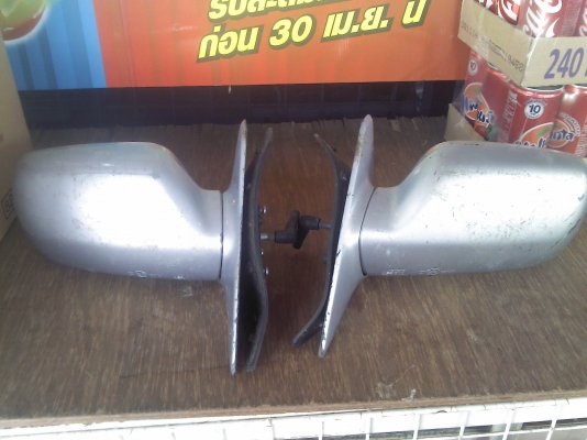 กระจกรถยนต์ราคาถูก