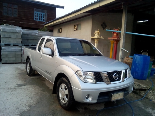 พ่อค้าตัดราคาได้ครับ ขายรถกระบะ ยี่ห้อ Nisan navara ปี 53 แค็ปเปิดได้ 7 เกียร์