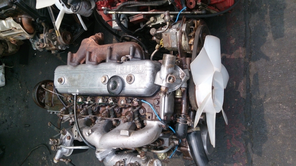 เครื่องยนต์อิซุสุ 85 แรง4BA1 พร้อมเกีร์ยสวยๆ