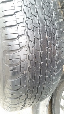 ขายล้อISUZU V Cross17ยาง265/65/17 ปี0313  4 ล้อ