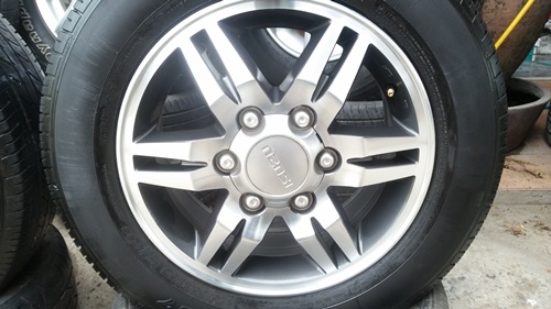 ขายล้อ Isuzu Dmax พร้อมยาง215/65/16 ปี 14 4 ล้อ