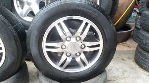 ขายล้อ Isuzu Dmax พร้อมยาง215/65/16 ปี 14 4 ล้อ