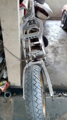 โครง slingshot พร้อมอัพไซ 53mm สภาพดี ชุดล้อ 17 ดิสคู่ สวิงอามสวยๆ ไม่มีเอกสาร โครง slingshot พร้อมอัพไซ 53mm สภาพดี ชุดล้อ 17 ดิสคู่ สวิงอามสวยๆ ไม่มีเอกสาร