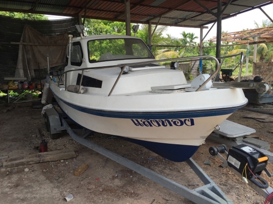 ขายเรือ Yamaha F22  เครื่อง SUZUKI 90 4 จังหวะ