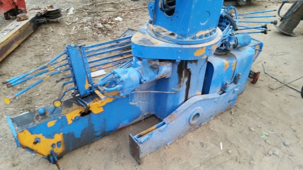 ขาย - เครนติดหลังรถบรรทุก TADANO 300 SUPER ขนาด 3 ตัน 3 ปลอก เก่านอก