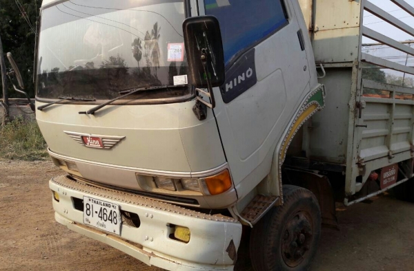 ปรับราคาเหลือ 305,000บ ครับๆ หกล้อ ฮีโน่ FC120ปี39ซุปเปอร์เสีย ช่วงยาว5.50ม สภาพดีสวยพร้อมใช้งาน ทะเบียนพร้อมโอน