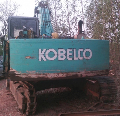 KOBELCO MARK // SK 200 ซีเรียล YN-4390 รถบอดี้สวย เครื่องยนต์เดิมๆปั๊ม K3V ภายในเก๋งสภาพดี มีระบบแอร์ครบพร้อม ช่วงล่างชุดโซ่โรลเลอร์และใบแทรกใช้งานไม่ได้หนึ่งข้างแต่อุปกรณ์ยังเหลือใก้ครบพร้ิมครับ เฟรมมีผุบ้างทั้งสองข้างนะครับยังสามารถใช้งานได้ครับ เครื่อง