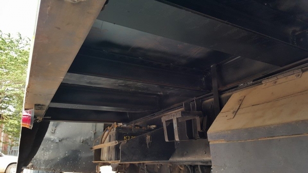 ขายรถ10ล้อ2เพลา ท้ายลาดหางเหล็กHดรีม แชชซีใหญ่ จัมโบ้200 สโลว์อินเตอร์ 4สปีด สภาพพร้อมใช้งาน จัดไฟแนนซ์ได้300,000-350,000