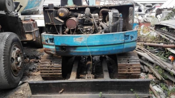 ขายรถขุดมือสอง โกเบลโก้sk042 ปั๊มนิ้ว เก่านอก ช่วงล่างดี พร้อมใช้งาน เครื่องดี