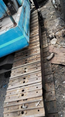 ขายรถขุดมือสอง โกเบลโก้sk042 ปั๊มนิ้ว เก่านอก ช่วงล่างดี พร้อมใช้งาน เครื่องดี