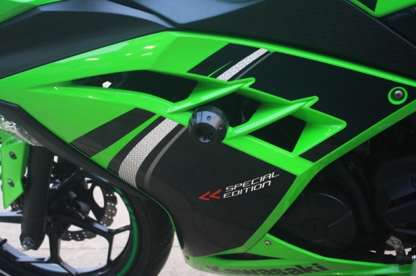 __NINJA 300 ABS วิ่ง 4 พันโล นางฟ้า_118,000 <79bikeเพชรบูรณ์> __NINJA 300 ABS วิ่ง 4 พันโล นางฟ้า_118,000 <79bikeเพชรบูรณ์>