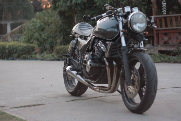 HONDA CB400 CAFE รถสวยสภาพจบแต่งคาเฟ่