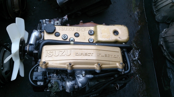 เครื่องยนต์อิซุสุ มังกรทอง 4JAสวยๆ