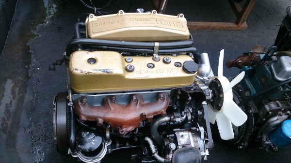 เครื่องยนต์อิซุสุ มังกรทอง 4JAสวยๆ