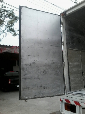 ขาย6ล้อMega500ยูโร3เครื่อง145แรงจดปี53ตู้แห้งยาว5.60เมตร ขาย6ล้อMega500ยูโร3เครื่อง145แรงจดปี53ตู้แห้งยาว5.60เมตร