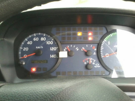 ขาย6ล้อMega500ยูโร3เครื่อง145แรงจดปี53ตู้แห้งยาว5.60เมตร ขาย6ล้อMega500ยูโร3เครื่อง145แรงจดปี53ตู้แห้งยาว5.60เมตร