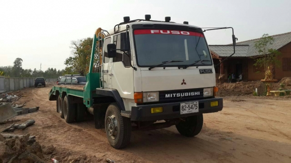 Mitsu Fuso 525,000 บาท FN527M-A2527 เตรื่อง 6D16-195 แรง หัวบาง ยางดี คัสชีสวย  6 สปีด เล่มพร้อม