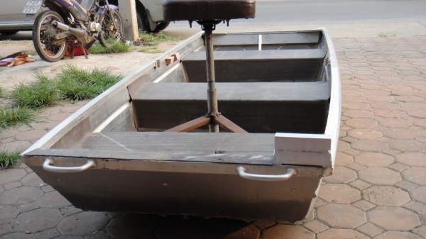 เรืออลูมิเมียม Kimple 330 Angler มือสองสวยๆ เรืออลูมิเมียม Kimple 330 Angler มือสองสวยๆ