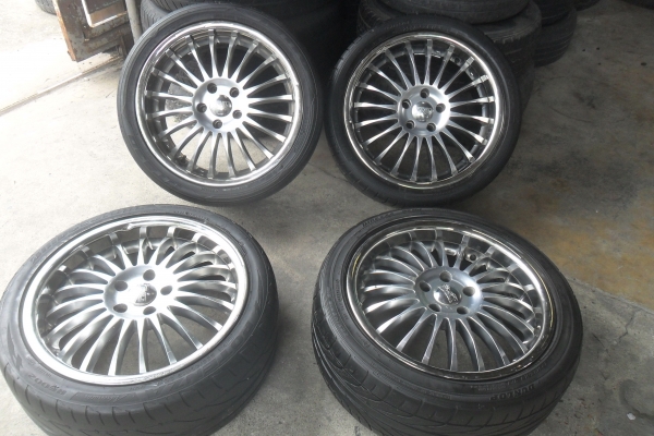 ล้อแม็ก18นิ้ว5รู114 พร้อมยาง สวยๆ 4 ล้อ ราคา 8900 บาท