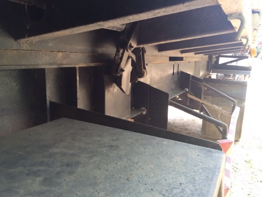 ขายหางสองเพลา หางสามมิตร ปี 47