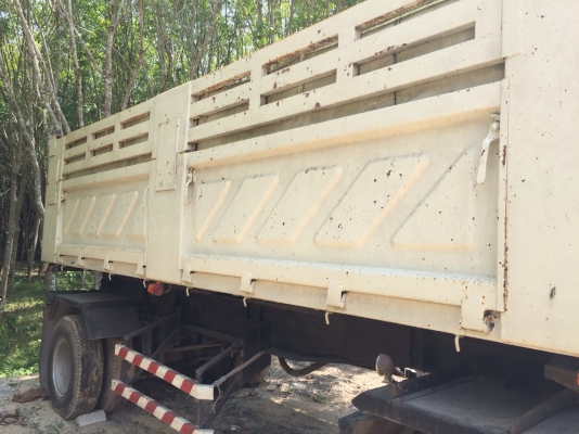 ขายหางสองเพลา หางสามมิตร ปี 47