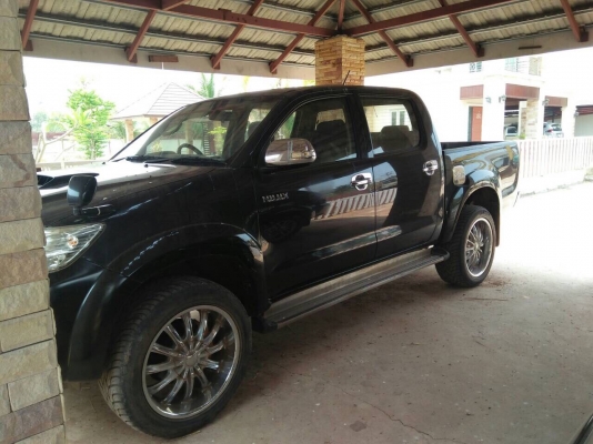 TOYOTA VIGO 2.5CHAMP แม้กขอบ20 4ประตู เกียร์ธรรมดา ไมล์ห้าหมื่นโลแท้ รถมือเดียวครับ ไม่ติดรถคันแรก TOYOTA VIGO 2.5CHAMP แม้กขอบ20 4ประตู เกียร์ธรรมดา ไมล์ห้าหมื่นโลแท้ รถมือเดียวครับ ไม่ติดรถคันแรก