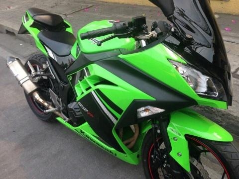 ขาย Kawazaki Ninja 300 ปี 57 สภาพเดิม ๆ ราคา เบา ๆ