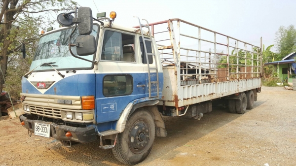 ขายรถ HINO KK199B 10ล้อ2เพลา เครื่อง HO6Cเทอร์โบว์ เครื่องดี คัสซีสวยกริบ เบรคทิฟฟี่ พวงมาลัยเพาเวอร์ กะบะยาว 7.80 ม. กว้าง 2.50 ม. เอกสารพร้อมโอน สอบถามรายละเอียดได้