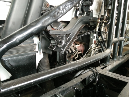 ขายหัวลาก DECA 6SD1 320 HP 2 เพลาพร้อมใช้ ราคาไม่แพง มาดูรถและทดลองขับได้ เอกสารครบ คุยได้ทุกเงื่อนไข