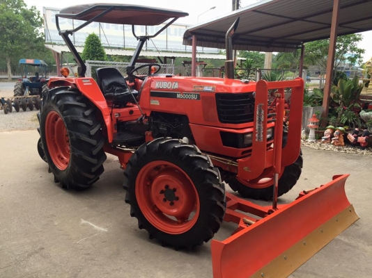 ขายรถไถ Kubota M5000 SU(4WD) พร้อมใบมีดและผานพรวน รถสวย พร้อมใช้งาน ขายรถไถ Kubota M5000 SU(4WD) พร้อมใบมีดและผานพรวน รถสวย พร้อมใช้งาน