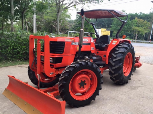 ขายรถไถ Kubota M5000 SU(4WD) พร้อมใบมีดและผานพรวน รถสวย พร้อมใช้งาน