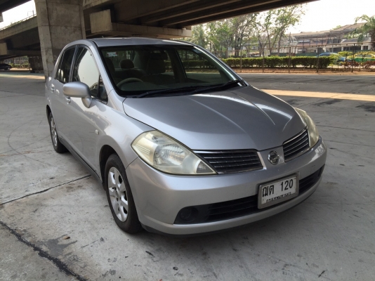 nissan tiida 1.6m สีเทา ปี 2008 รถมือเดียว ไมล์ 175xxx ไม่เคยติดแก๊ส nissan tiida 1.6m สีเทา ปี 2008 รถมือเดียว ไมล์ 175xxx ไม่เคยติดแก๊ส