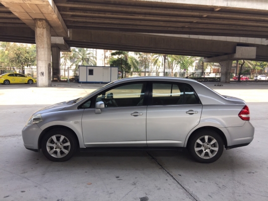 nissan tiida 1.6m สีเทา ปี 2008 รถมือเดียว ไมล์ 175xxx ไม่เคยติดแก๊ส nissan tiida 1.6m สีเทา ปี 2008 รถมือเดียว ไมล์ 175xxx ไม่เคยติดแก๊ส