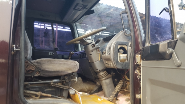 ขายFM187เครื่องho7c เกียร์เดิมสโลยก เครื่องดีคัทซีสวยมาก หัวไฮเทคสภาพสวยเดิมบาง