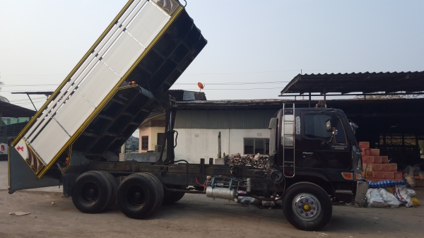 ขายFM187เครื่องho7c เกียร์เดิมสโลยก เครื่องดีคัทซีสวยมาก หัวไฮเทคสภาพสวยเดิมบาง