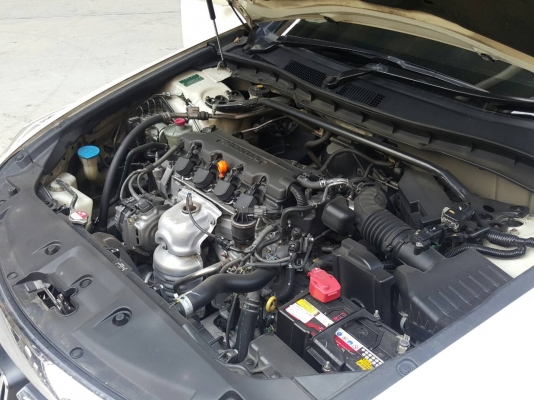 honda accord 2.0 el สีขาว ปี2011 รถสวยมากมือเดียว ไมล์แท้ วิ่ง 7xxxx honda accord 2.0 el สีขาว ปี2011 รถสวยมากมือเดียว ไมล์แท้ วิ่ง 7xxxx