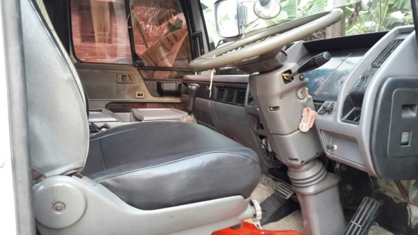 ขายรถ10ล้อ 2เพลา เทรลเลอร์ขึ้นรถเกี่ยวข้าว แท่นเตี้ยยาง825 ขอบ16 เครื่อง212แรง พ.เพาเวอร์ เบรกทิฟฟี่ ภายในสวย แอร์เย็น เอกสารพร้อมโอน สนใจโทร 090-8588220คุณนะ 093-3258446คุณบิว หรือเข้าดูสินค้าอื่นๆได้ที่ www.truck.in.th/498 หรือเพจFacebook ณรงค์ ซื้อขายร ขายรถ10ล้อ 2เพลา เทรลเลอร์ขึ้นรถเกี่ยวข้าว แท่นเตี้ยยาง825 ขอบ16 เครื่อง212แรง พ.เพาเวอร์ เบรกทิฟฟี่ ภายในสวย แอร์เย็น เอกสารพร้อมโอน สนใจโทร 090-8588220คุณนะ 093-3258446คุณบิว หรือเข้าดูสินค้าอื่นๆได้ที่ www.truck.in.th/498 หรือเพจFacebook ณรงค์ ซื้อขายร