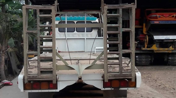 ขายรถ10ล้อ 2เพลา เทรลเลอร์ขึ้นรถเกี่ยวข้าว แท่นเตี้ยยาง825 ขอบ16 เครื่อง212แรง พ.เพาเวอร์ เบรกทิฟฟี่ ภายในสวย แอร์เย็น เอกสารพร้อมโอน สนใจโทร 090-8588220คุณนะ 093-3258446คุณบิว หรือเข้าดูสินค้าอื่นๆได้ที่ www.truck.in.th/498 หรือเพจFacebook ณรงค์ ซื้อขายร ขายรถ10ล้อ 2เพลา เทรลเลอร์ขึ้นรถเกี่ยวข้าว แท่นเตี้ยยาง825 ขอบ16 เครื่อง212แรง พ.เพาเวอร์ เบรกทิฟฟี่ ภายในสวย แอร์เย็น เอกสารพร้อมโอน สนใจโทร 090-8588220คุณนะ 093-3258446คุณบิว หรือเข้าดูสินค้าอื่นๆได้ที่ www.truck.in.th/498 หรือเพจFacebook ณรงค์ ซื้อขายร