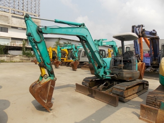 ขายด่วนรถขุด ขนาด40 ตูดสั้น มือ 2 นำเขว้าจากญี่ปุ่่น