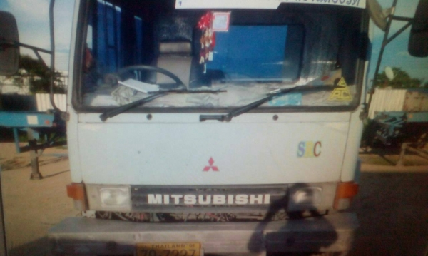 ขายหัวลากมิตซูบิชิ FN215K  285 แรง 1 เพลา เครื่องดีเซลฮีโน่ EP100