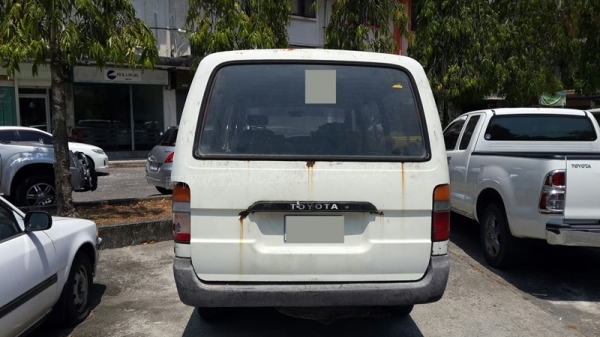 รถตู้ TOYOTA