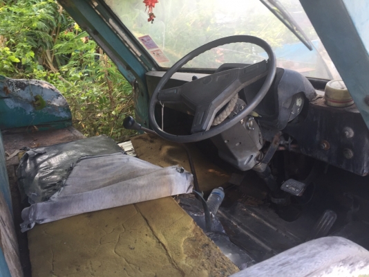 (รถ40ปีเดิมๆ)..6ล้อ หัว-คัสซี..Fหน้าFหลัง..85แรง ไดฮัทสุ(ISUZU) เครื่อง4BC2-159124 ปี2519..เล่มทะเบียนพร้อม ชุดโอน