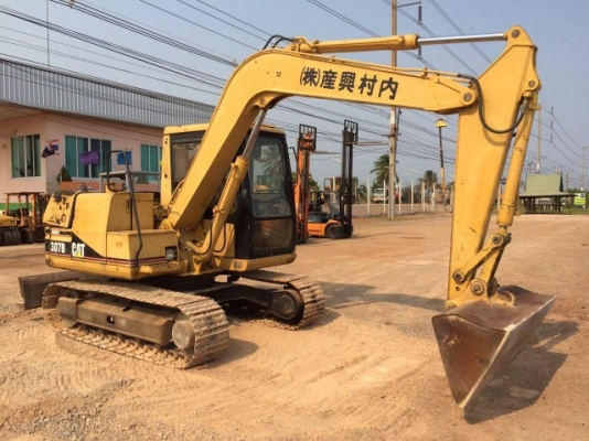ขายรถแบคโฮ CAT 307B สภาพสวยพร้อมใช้ นำเข้าจากญี่ปุ่น มีVDOการทำงานครับ
