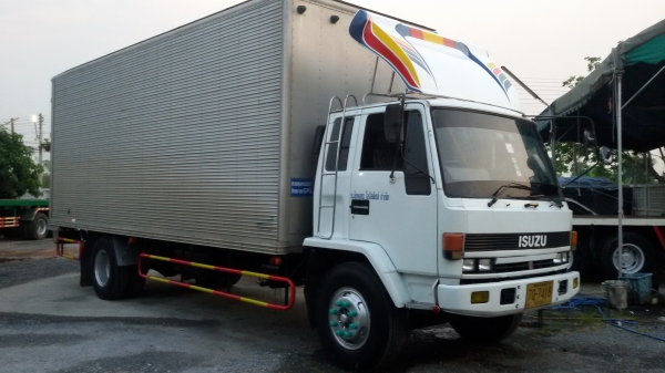 ISUZU-FTR..เครื่อง6BD1.ช่วงยาว7,20เมตรตู้เแห้ง.เครื่องดีครัชซี.แอร์เย็น.ยางเรเดียล6เส้น.สภาพสวยพร้อมใช้ครับ...