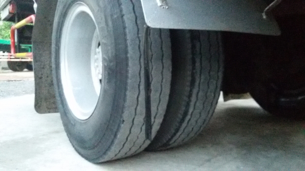 ISUZU-FTR..เครื่อง6BD1.ช่วงยาว7,20เมตรตู้เแห้ง.เครื่องดีครัชซี.แอร์เย็น.ยางเรเดียล6เส้น.สภาพสวยพร้อมใช้ครับ...